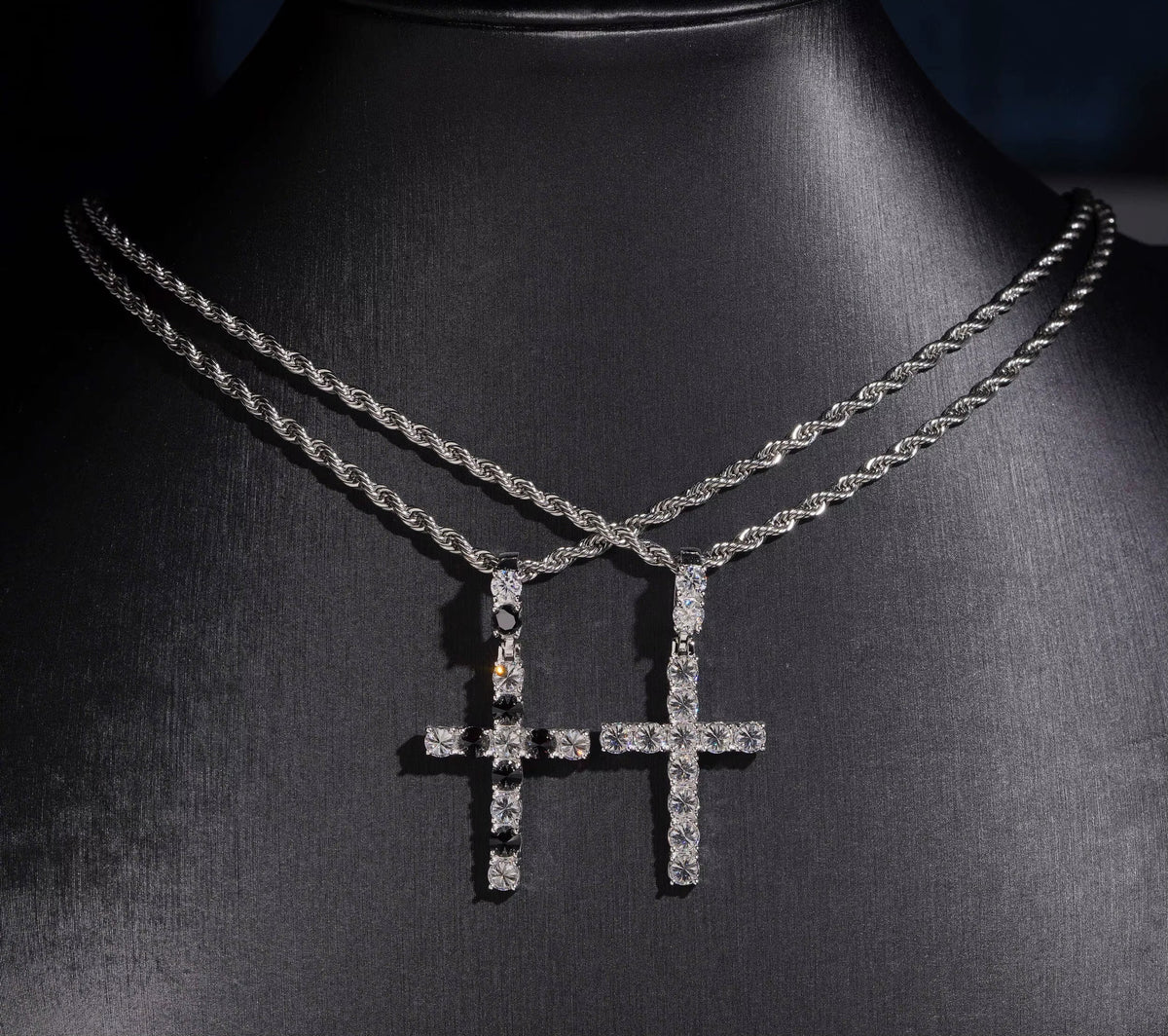 USA Local Stock New Reverse Setting Hip Hop Pendant Charm Cross Moissanite Pendant Custom 925 Silver Custom Pendant Moissanite